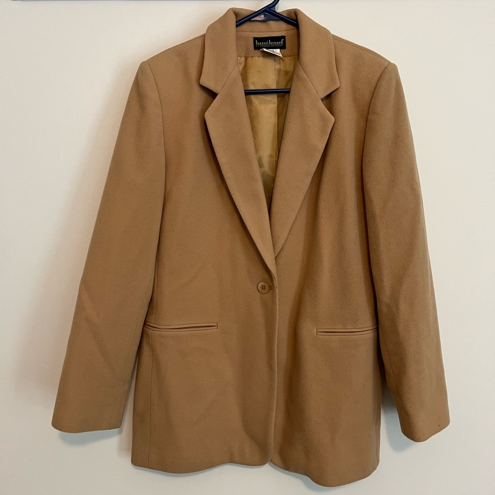 Harve Bernard size 10 wool blend blazer